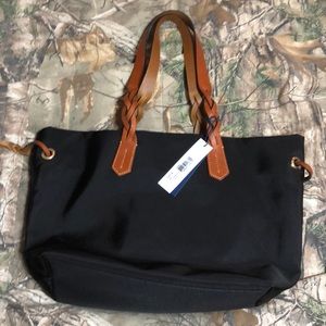Dooney & Bourke black shopper purse